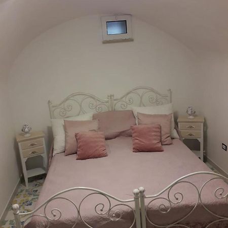 Casa Vacanze Vico Verona 7 Oria  Kültér fotó